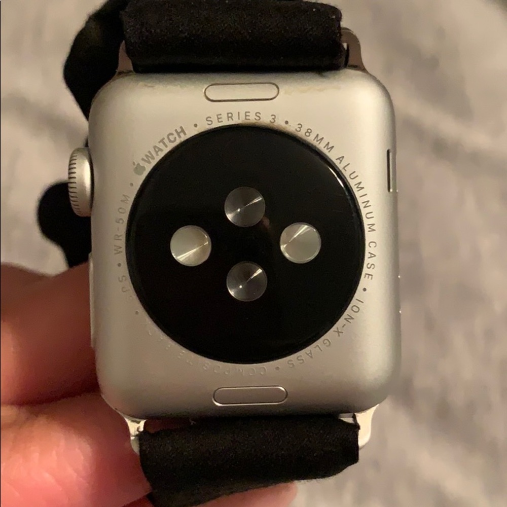 Apple Watch - Picture 2 of 2